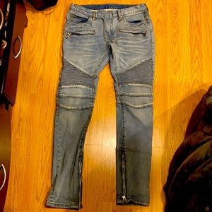 Men’s Styled Skinny Jeans